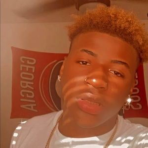 Meet your Posher, Tony